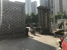 重庆大学旁边的四房,户型方正,环境好,安静