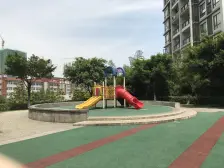 大学城轻轨精装修房业主诚心出售