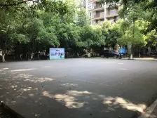 虎溪花园一楼带花园四房,业主诚心出售,随时看房