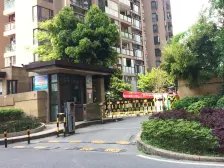 富州新城 4室2厅 南