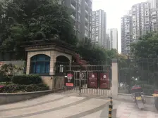 北滨路轻轨3房 出行方便 成熟地段 总价低