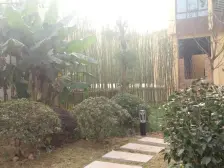 地铁口上 清水房 户型方正 采光好