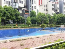 烟灯山公园旁 带大露台 住家装修