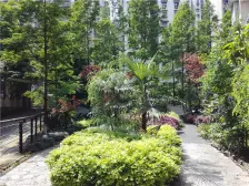 南坪商圈 精装四房 带保姆间 屋顶花园随时看 车位可售