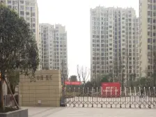 三房带露台,价格可谈!