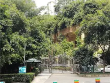 房子装修好,保持很好。户型方正采光好,通风好