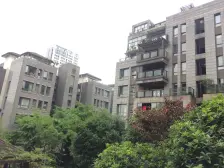 石桥铺 半山公馆三房205万