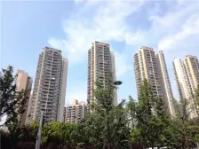 四公里轻轨站旁大两室,户型方正,配套成熟,出行方便