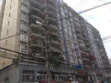 嘉州新牌坊1室,采光好,出行方便,诚心出售