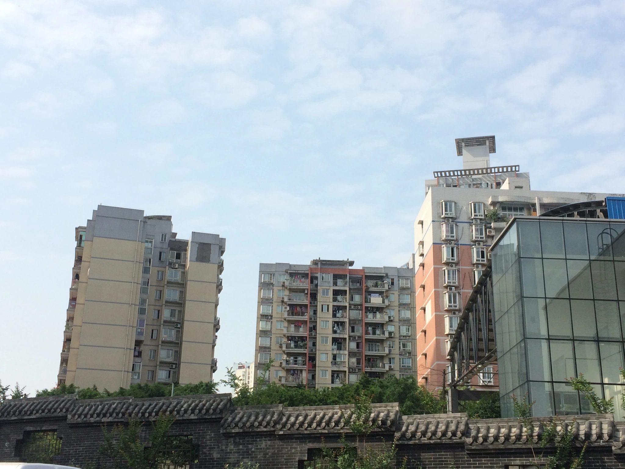 南方新城西苑 2室1厅 西