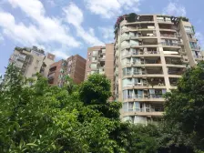 石桥铺顶跃户型,近轻轨,成熟配套