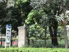 恒大绿洲一楼端户 精装两房 带100㎡转角花园