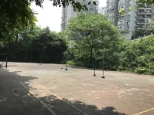 业主全新装修还价就卖