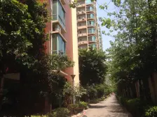 加州新牌坊 锦上华庭四房175万