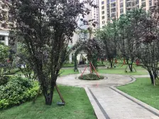 户型方正,楼层好居家安静,诚心出售,看房方便