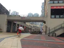 石桥铺 华宇时代星都三房79万