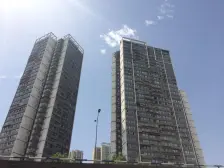 万达旁,精装跃层2房2卫,朝中庭看公园,拎包入住