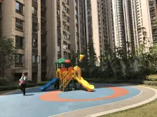 杨家坪石坪桥正规三房中间楼层采光好