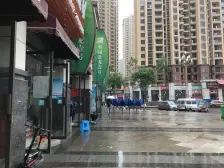 次新小区,户型方正,装修风格好,看房方便密码钥匙