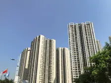 石坪桥商圈 全实木精装 朝中庭 实得面积多