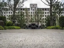 高区视野 精装修 得房率高 户型正气 带产权车位满五年