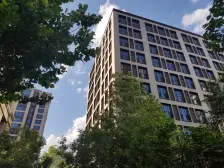 海淀北三环16年次新房南北通透板楼平层四居室采光好