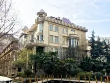 精装 挑高大复式、带私家露台、可拎包入住、看房方便