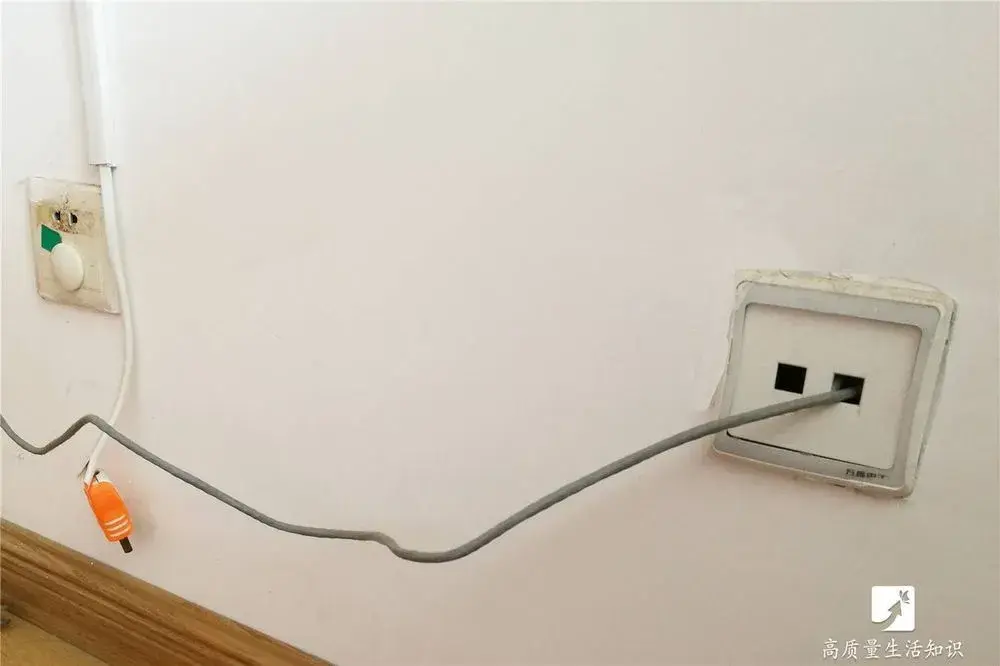 最后再给大家两点建议1,不要把所有的插座安在同一面墙上