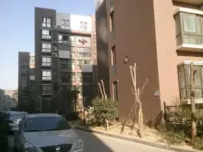 2010年建成,精装修双气,南北通透三居室业主诚心出售