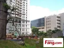 电梯房近地铁 户型方正,视野开阔 房东诚心出售