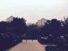 新上好房!卧龙花园好楼层三室南北通透双卫有地下室