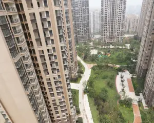 绿地城 3室1厅 北