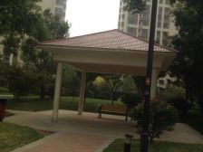 滨河边凤凰城小区两居室好楼层带地下车位储藏室