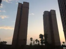 聚豪华府 3室2厅 南