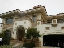 佘山东紫园--意式水岸大独栋--双首层--带室内电梯