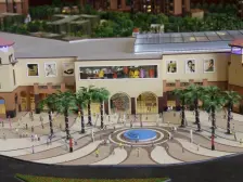 顶层复式楼 可做标准两套三房二卫房。