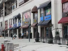 绿地朝阳中心(海珀悦庭)二期 南北通透,采光好 装修好,环镜优美 周边匹套完善,,出行方便