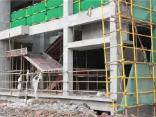 绿地朝阳中心(海珀悦庭)二期 南北通透,采光好 装修好,环镜优美 视野好,诚心出售