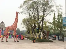 越时代D区小三房,刘家坪轻轨站800米,成熟社区