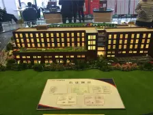 新出精装修 交通便利业主 产权清晰 诚意出售