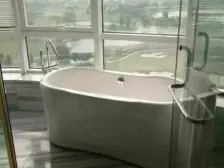 太湖湾,高档酒店式,环境优美,24小时全家