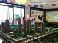 龙光玖珑湖 4室1厅 南