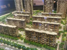 万科城市花园 南北通透,采光好 装修好,环镜优美 视野好,诚心出售