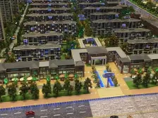 绿地悦公馆一楼带院子,装修花了120万,全新未住过