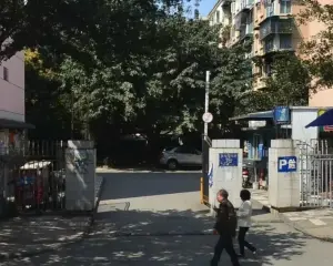 潮音小区 3室2厅 东南