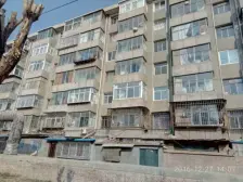 厂前小区 精装两室一厅 交通便利