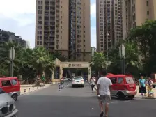 小龙坎 隆鑫天雨方二房97万