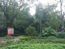 精装1室1厅,有两个车位,车位可分开卖,配套完善