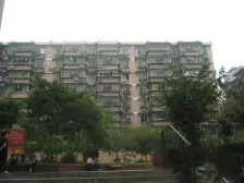 5号线凤西路站边 正规两房业主诚心出售 有阁楼