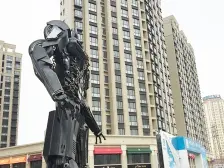 不靠道 中间楼层 三室婚房精装修 全天采光无遮挡